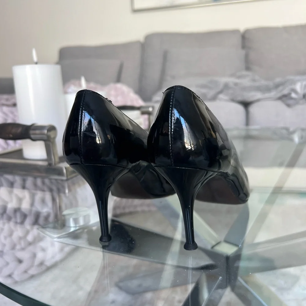Stuart Weitzman Black Patent Pointed-Toe Pump Heels - Picture 4 of 7